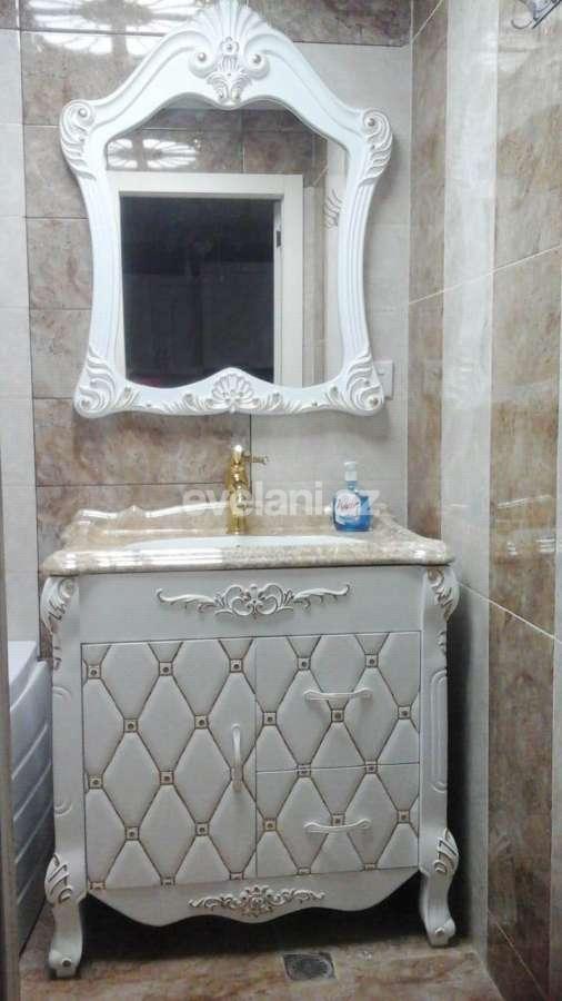 Satılır, köhnə tikili, 3 otaqlı, 100 m², Gənclik m.