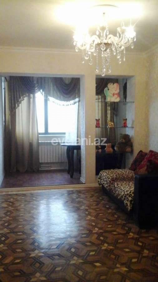 Satılır, köhnə tikili, 3 otaqlı, 100 m², Gənclik m.