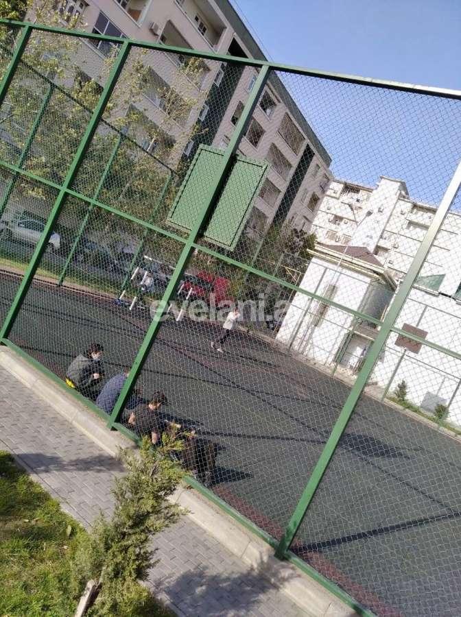 Satılır, köhnə tikili, 3 otaqlı, 100 m², Gənclik m.