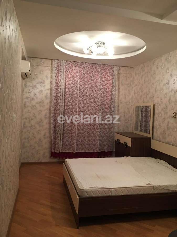 Kirayə verilir, yeni tikili, 4 otaqlı, 138 m², İnşaatçılar m.