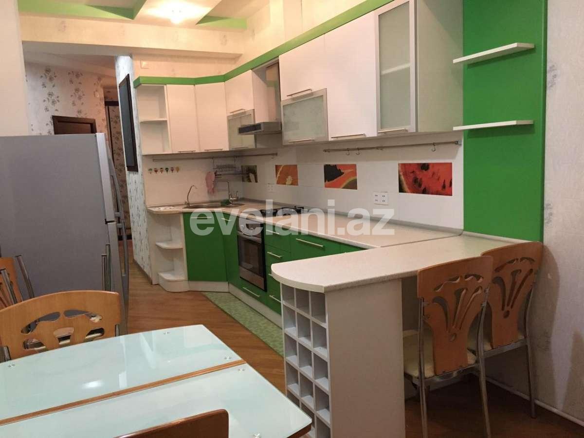Kirayə verilir, yeni tikili, 4 otaqlı, 138 m², İnşaatçılar m.