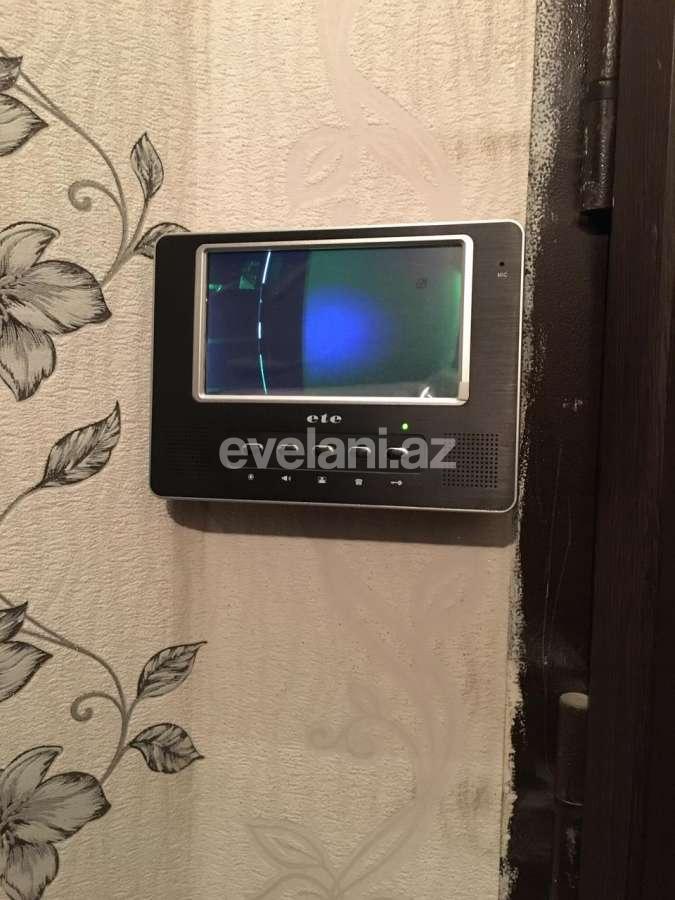 Kirayə verilir, yeni tikili, 4 otaqlı, 138 m², İnşaatçılar m.