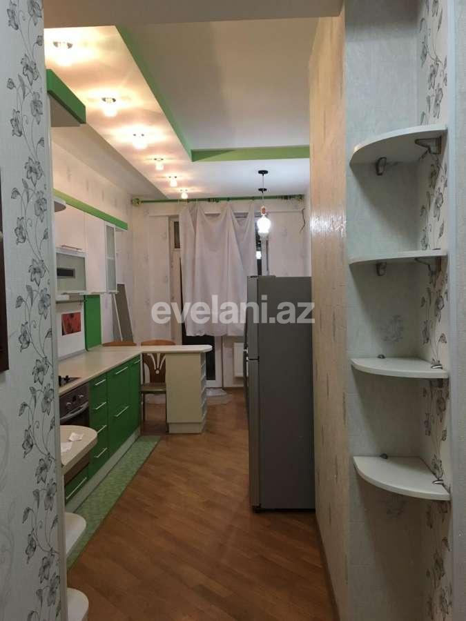 Kirayə verilir, yeni tikili, 4 otaqlı, 138 m², İnşaatçılar m.