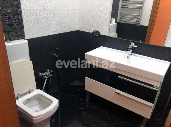 Kirayə verilir, yeni tikili, 3 otaqlı, 137 m², İnşaatçılar m.