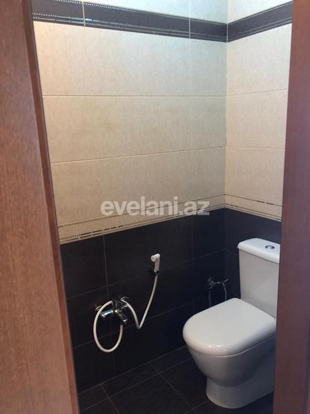 Kirayə verilir, yeni tikili, 3 otaqlı, 137 m², İnşaatçılar m.