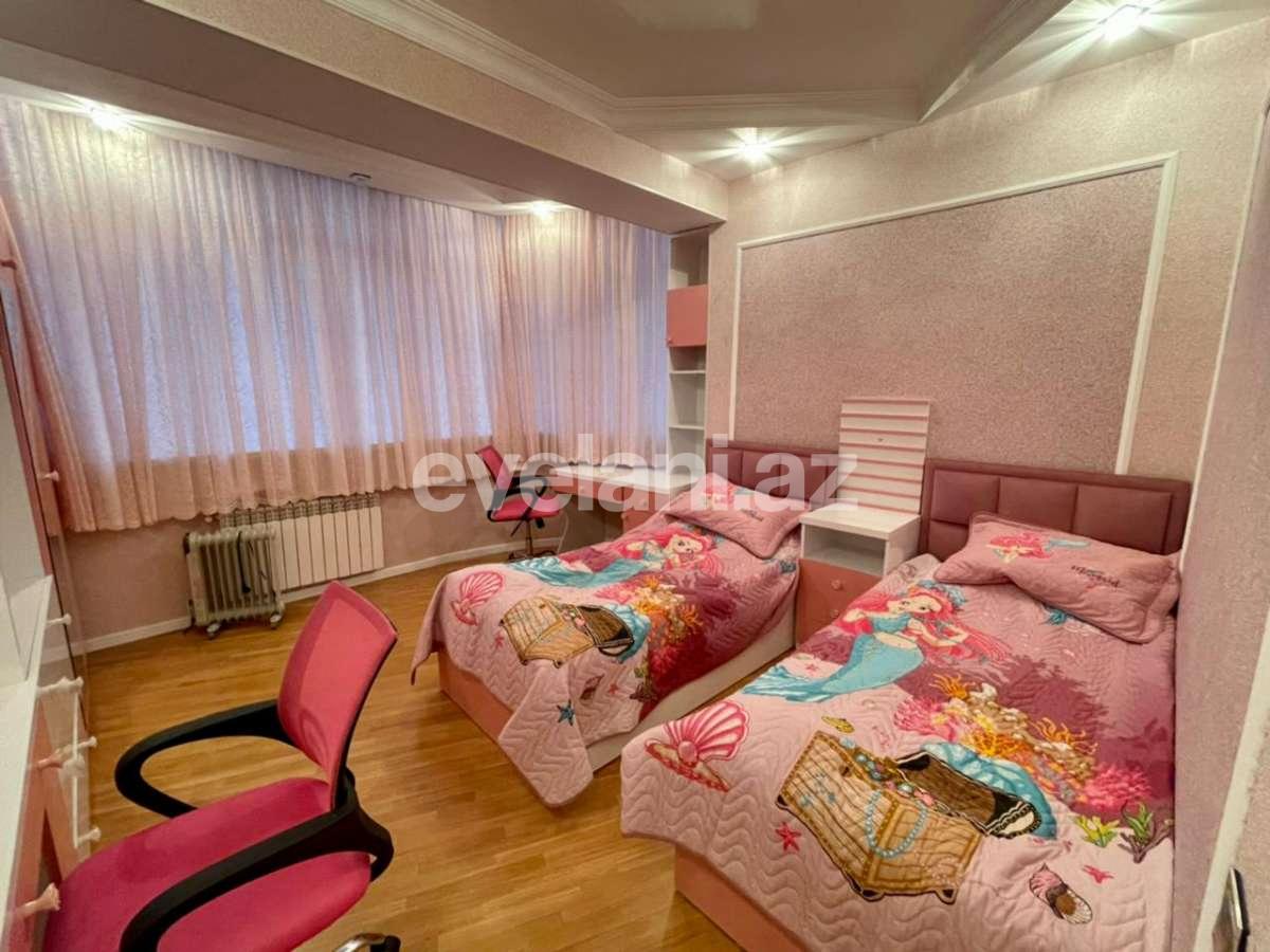 Satılır, yeni tikili, 4 otaqlı, 130 m², Xətai r.