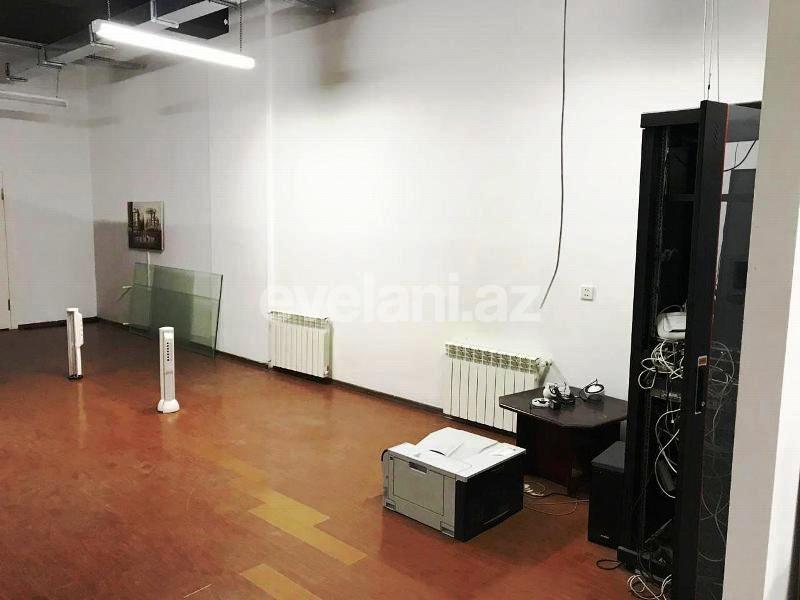 Satılır, ofis, 4 otaqlı, 110 m², Dərnəgül m.