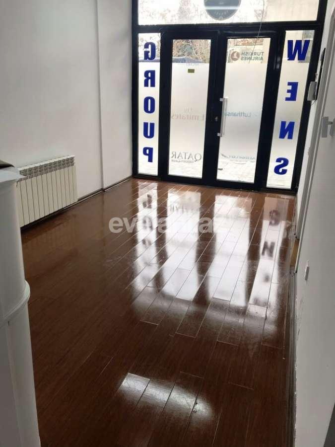 Satılır, ofis, 4 otaqlı, 110 m², Dərnəgül m.