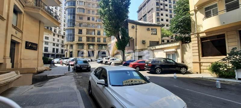 Sale, new building, 5 room, 280 m², Icheri Sheher m.