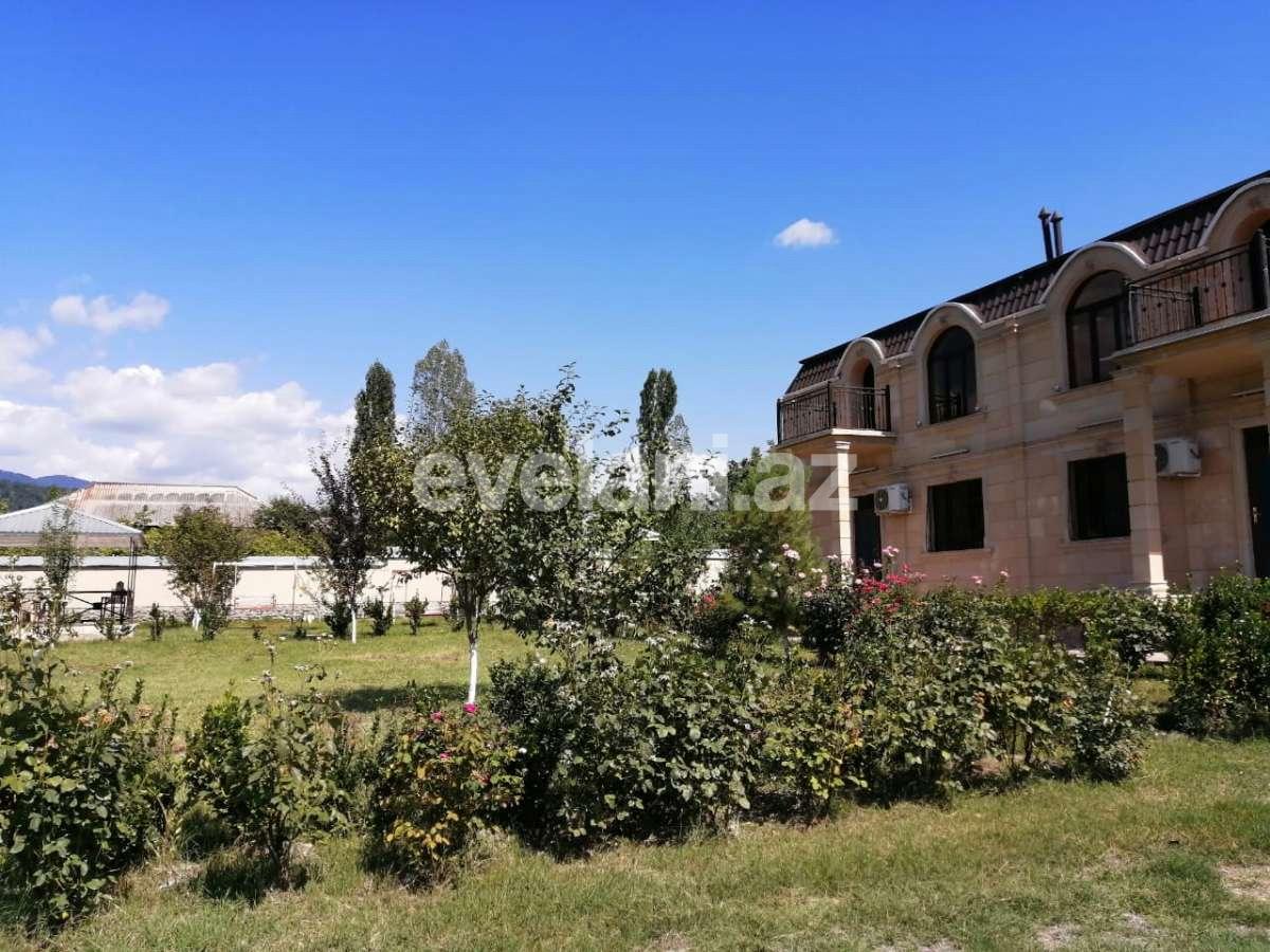 Продаётся, вилла, 12-комнаты, 280 m², Габала