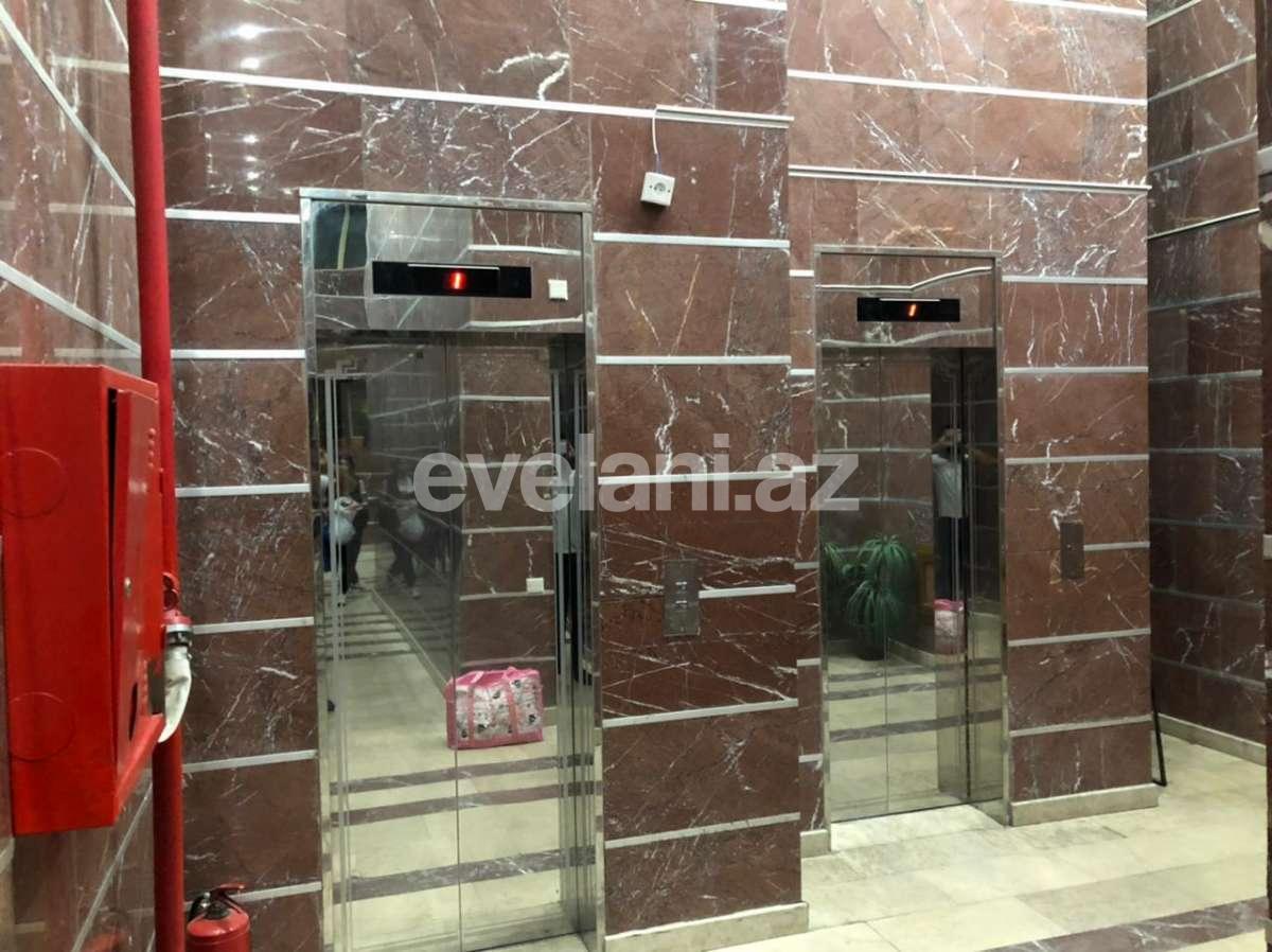 Satılır, yeni tikili, 4 otaqlı, 200 m², Elmlər Akademiyası m.