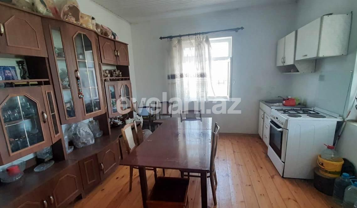 Satılır, həyət evi / bağ, 3 otaqlı, 75 m², Novxanı q.