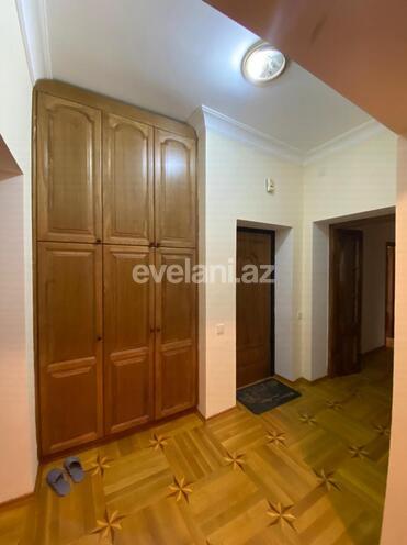 Rent, old building, 5 room, 310 m², Elmlar Akademiyası m.