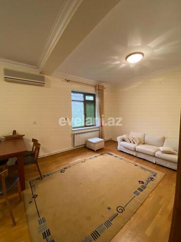 Rent, old building, 5 room, 310 m², Elmlar Akademiyası m.