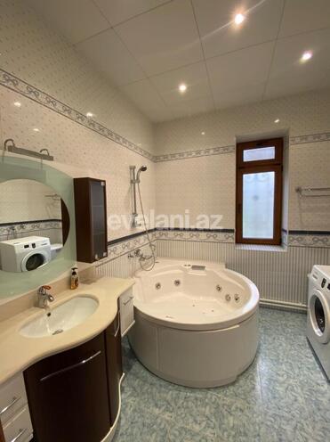 Rent, old building, 5 room, 310 m², Elmlar Akademiyası m.