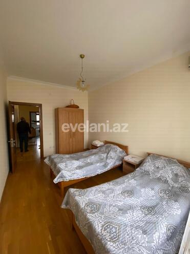 Rent, old building, 5 room, 310 m², Elmlar Akademiyası m.