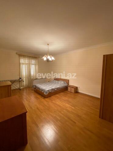 Rent, old building, 5 room, 310 m², Elmlar Akademiyası m.