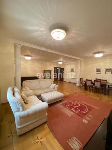 Rent, old building, 5 room, 310 m², Elmlar Akademiyası m.