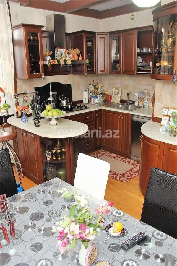 Satılır, yeni tikili, 290000 otaqlı, 215 m², Şah İsmayıl Xətai m.