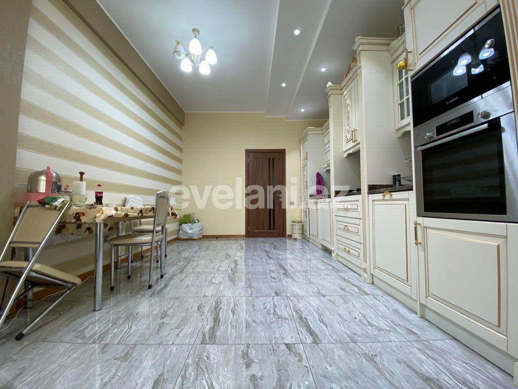 Satılır, yeni tikili, 4 otaqlı, 140 m², Şah İsmayıl Xətai m.