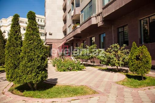 Satılır, yeni tikili, 3 otaqlı, 157 m², Nərimanov r.