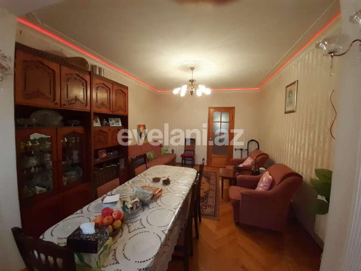 Sale, old building, 3 room, 70 m², Shah Ismail Khatai m.