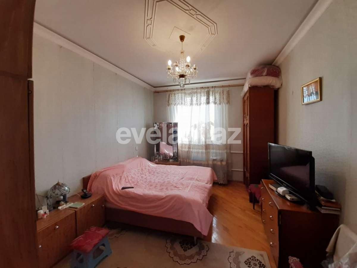 Sale, old building, 3 room, 70 m², Shah Ismail Khatai m.