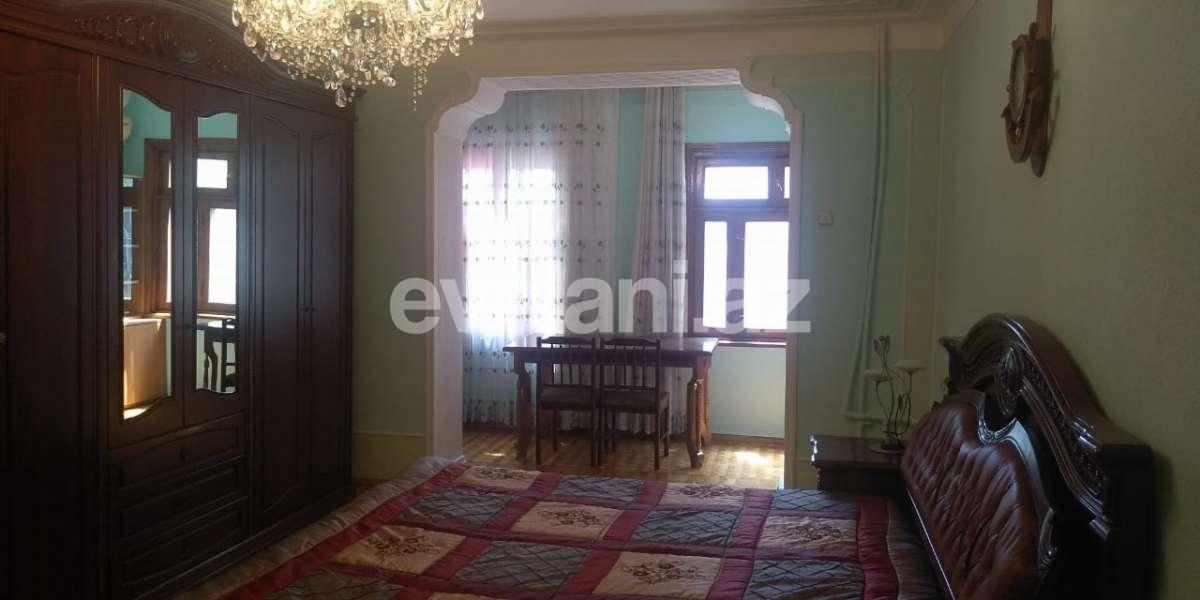 Satılır, köhnə tikili, 5 otaqlı, 130 m², Nəriman Nərimanov m.