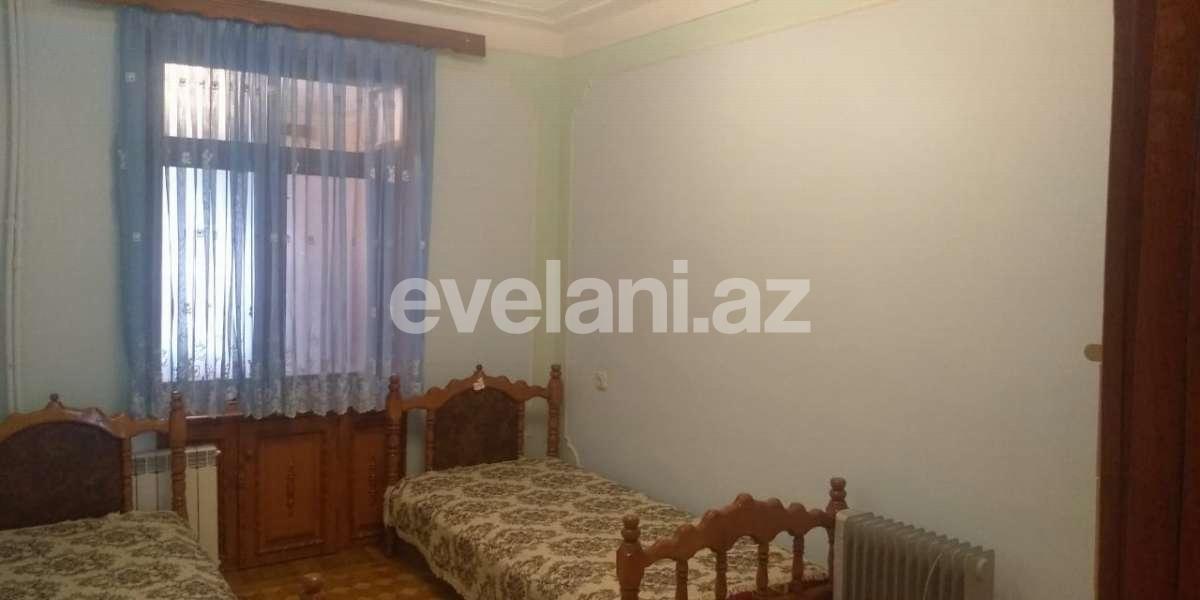 Satılır, köhnə tikili, 5 otaqlı, 130 m², Nəriman Nərimanov m.