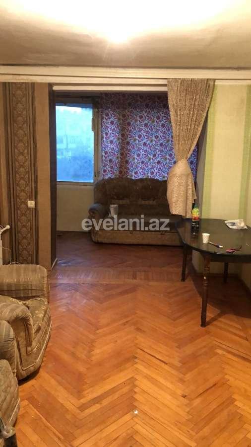 Kirayə verilir, köhnə tikili, 2 otaqlı, 70 m², Elmlər Akademiyası m.
