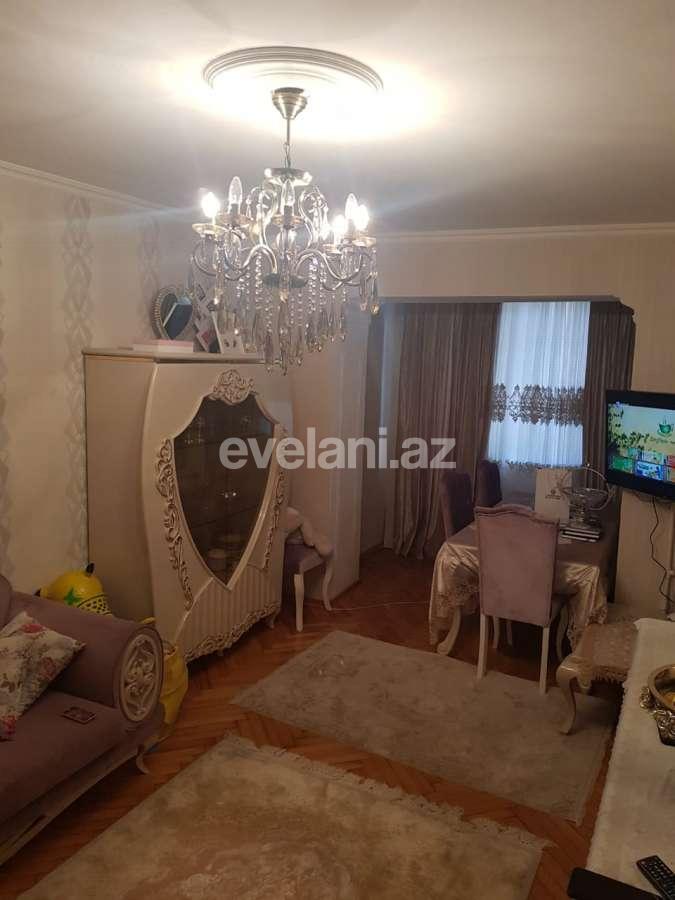 Satılır, köhnə tikili, 3 otaqlı, 75 m², Neftçilər m.
