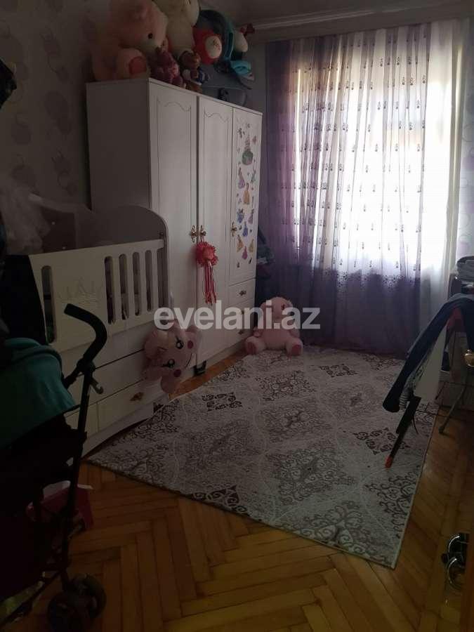 Satılır, köhnə tikili, 3 otaqlı, 75 m², Neftçilər m.