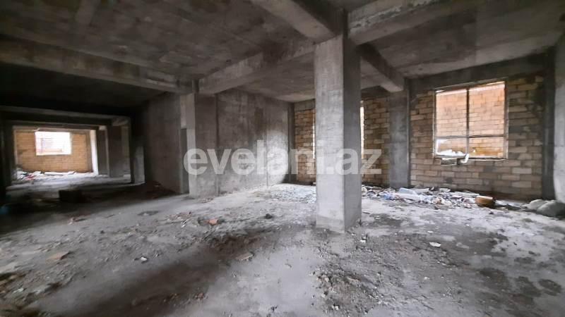 Sale, object, 520 m², Binagadi r.