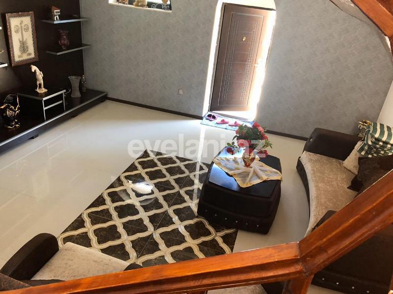 Satılır, villa, 7 otaqlı, 400 m², Novxanı q.