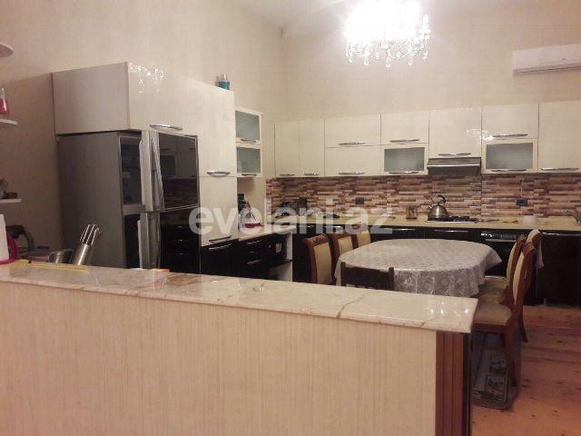 Satılır, həyət evi / bağ, 5 otaqlı, 350 m², Mərdəkan q.