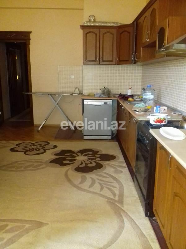 Продаётся, новостройка, 3-комнаты, 138 m², 28 мая m.