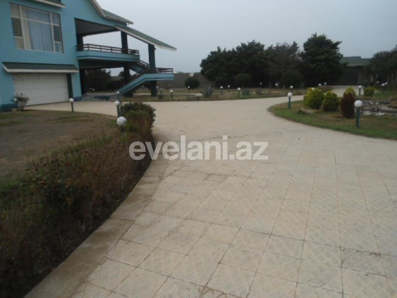 Satılır, həyət evi / bağ, 8 otaqlı, 500 m², Şüvəlan q.