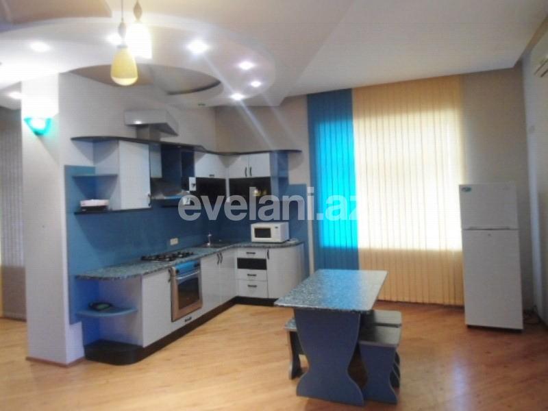 Satılır, həyət evi / bağ, 8 otaqlı, 500 m², Şüvəlan q.