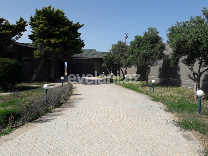 Satılır, həyət evi / bağ, 8 otaqlı, 500 m², Şüvəlan q.