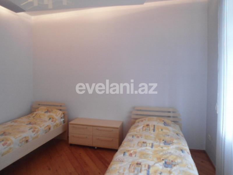 Satılır, həyət evi / bağ, 8 otaqlı, 500 m², Şüvəlan q.