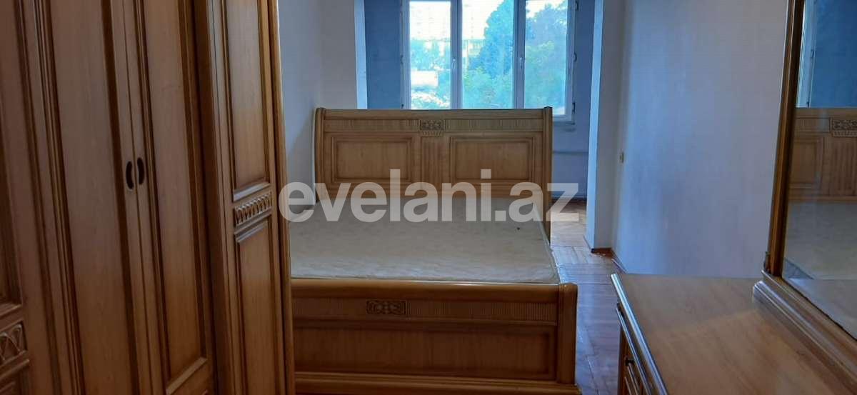 Rent, old building, 3 room, 70 m², Elmlar Akademiyası m.