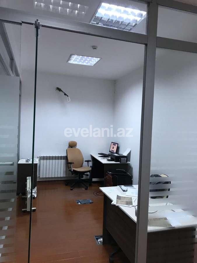 Satılır, ofis, 4 otaqlı, 117 m², Dərnəgül m.