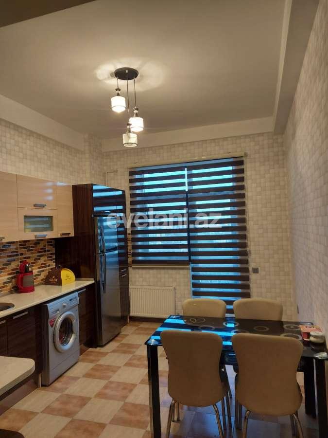 Kirayə verilir, yeni tikili, 2 otaqlı, 80 m², Elmlər Akademiyası m.