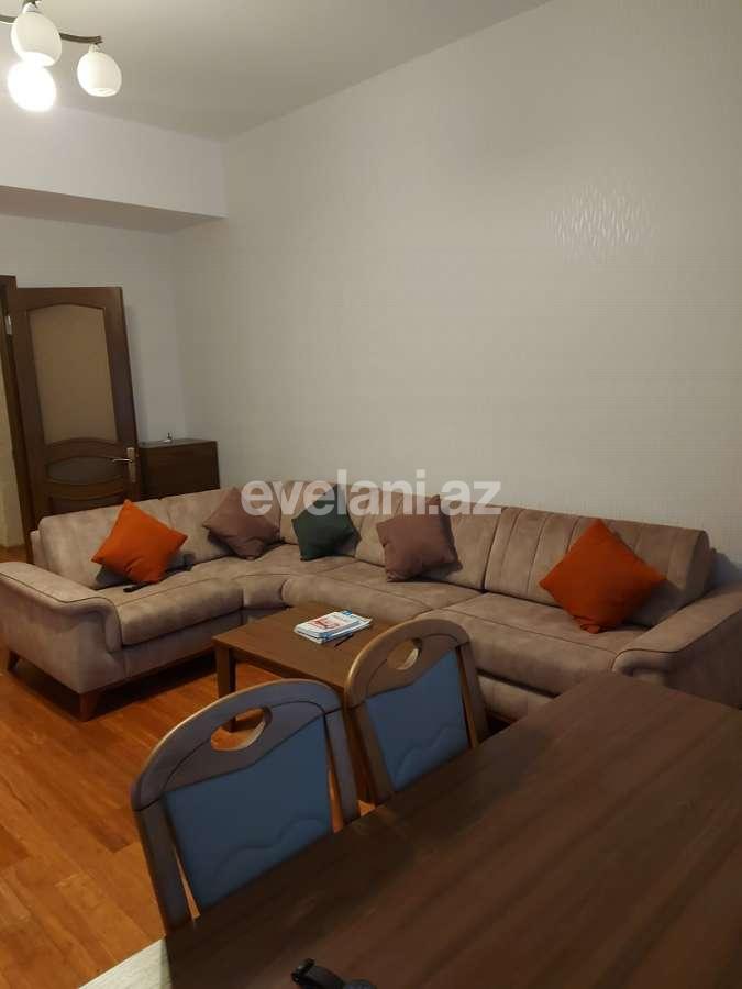 Kirayə verilir, yeni tikili, 2 otaqlı, 80 m², Elmlər Akademiyası m.