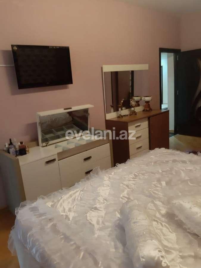 Satılır, yeni tikili, 3 otaqlı, 130 m², 8 Noyabr m.