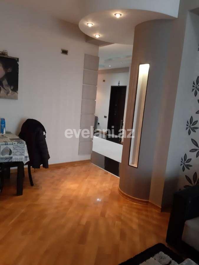 Satılır, yeni tikili, 3 otaqlı, 130 m², 8 Noyabr m.