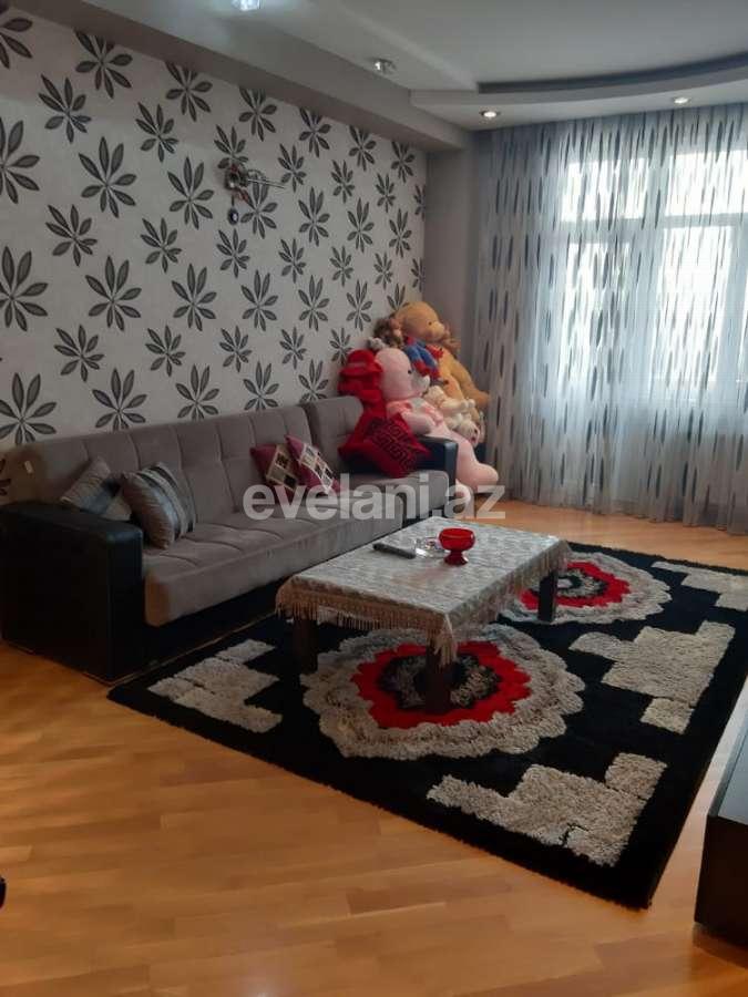 Satılır, yeni tikili, 3 otaqlı, 130 m², 8 Noyabr m.