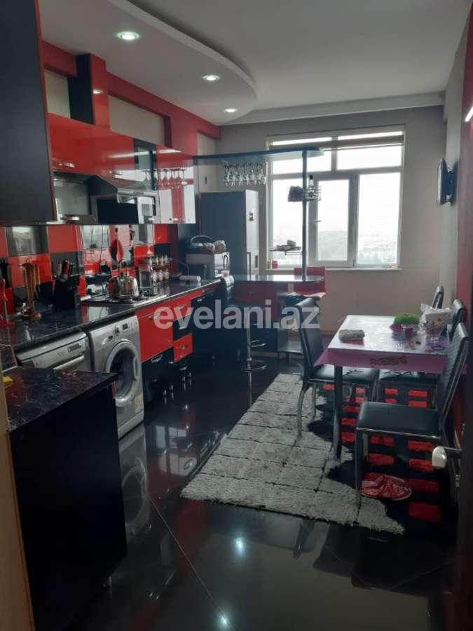 Satılır, yeni tikili, 3 otaqlı, 130 m², 8 Noyabr m.