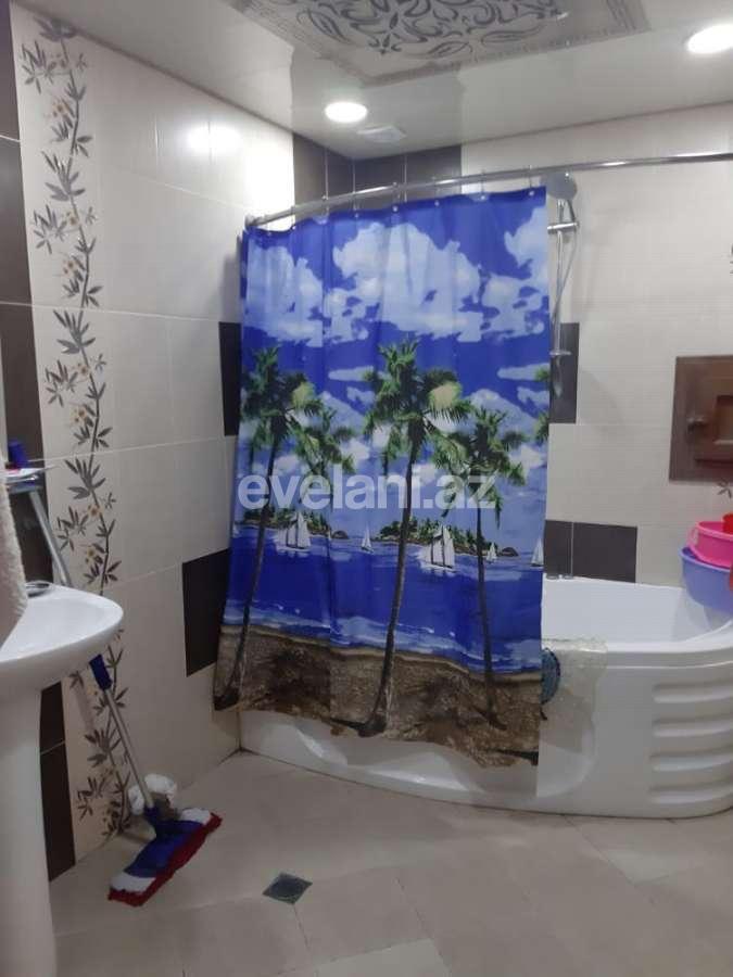 Satılır, yeni tikili, 3 otaqlı, 130 m², 8 Noyabr m.