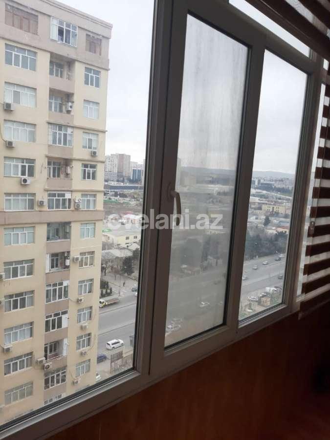 Satılır, yeni tikili, 3 otaqlı, 130 m², 8 Noyabr m.